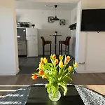 Kunterbunt * Nagel
